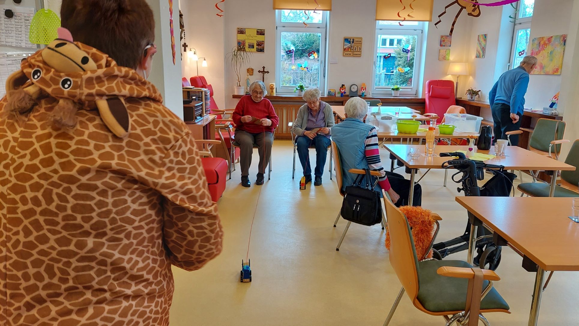 Weiberfastnacht in der Tagespflege Duderstadt | Foto: Caritas Südniedersachsen