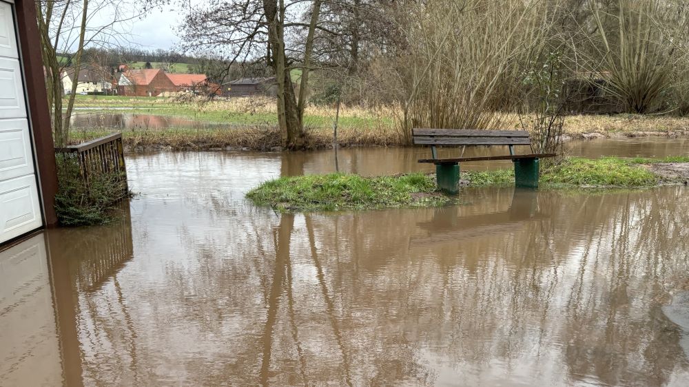... doch erst vor wenigen Tagen stand ihr noch das Wasser bis zu den Beinen.